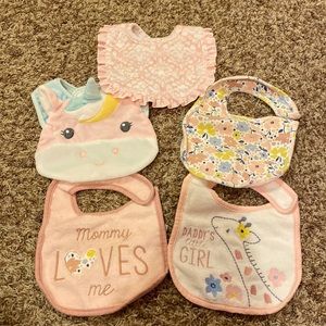 Bundle of 5 Velcro Bibs